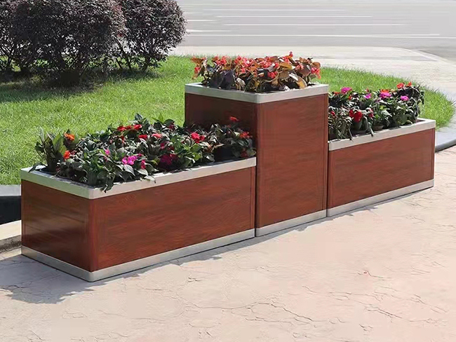 成都锦江区道路护栏花箱