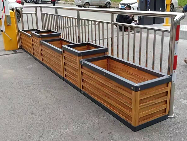 成都金牛区道路护栏花箱采购攻略：7 个核心法则，工厂帮你避开坑