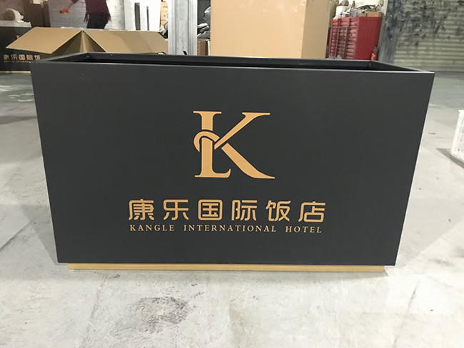 成都户外金属花箱厂家哪家好