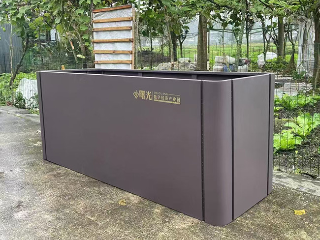 绵阳小区景观花箱