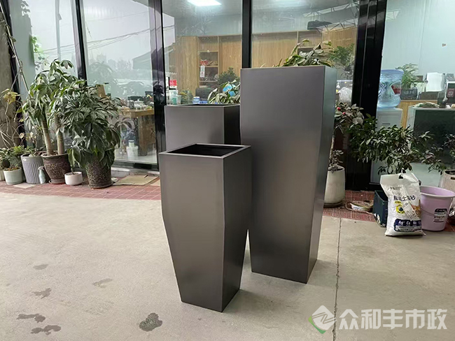 内江镀锌板花箱生产厂家