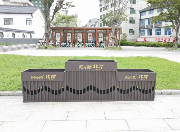 成都锦江区户外花箱选购指南：4 个实用要点，工厂教你专业采购