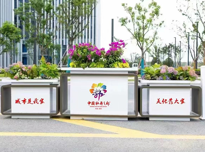 成都武侯区户外花箱怎么选？4 个核心指标，工厂教你避采购陷阱