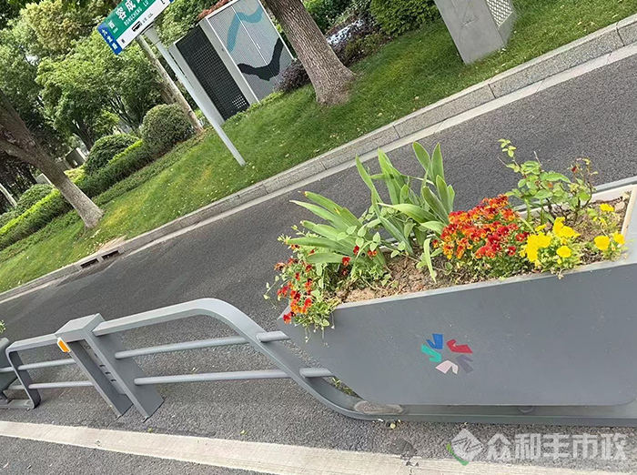 乐山镀锌板花箱定制厂家