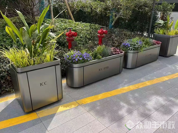 泸州金属花箱定制厂家