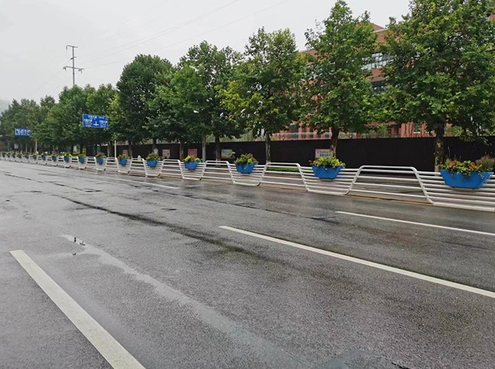 越西道路花箱厂家直销批发