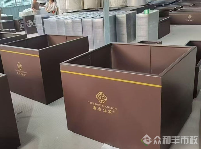 成都围栏隔断植物种植箱批发