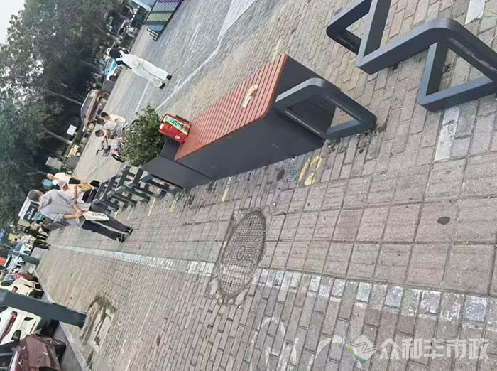 成都新津县市政道路花箱厂家直销