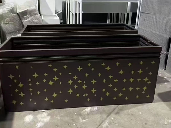 成都围栏隔断不锈钢花箱批发