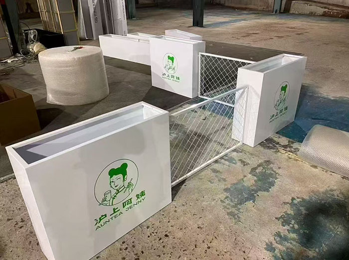 成都围栏隔断花槽工厂