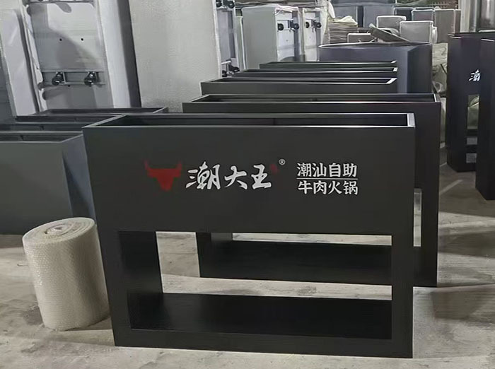成都围栏隔断植物种植箱定制